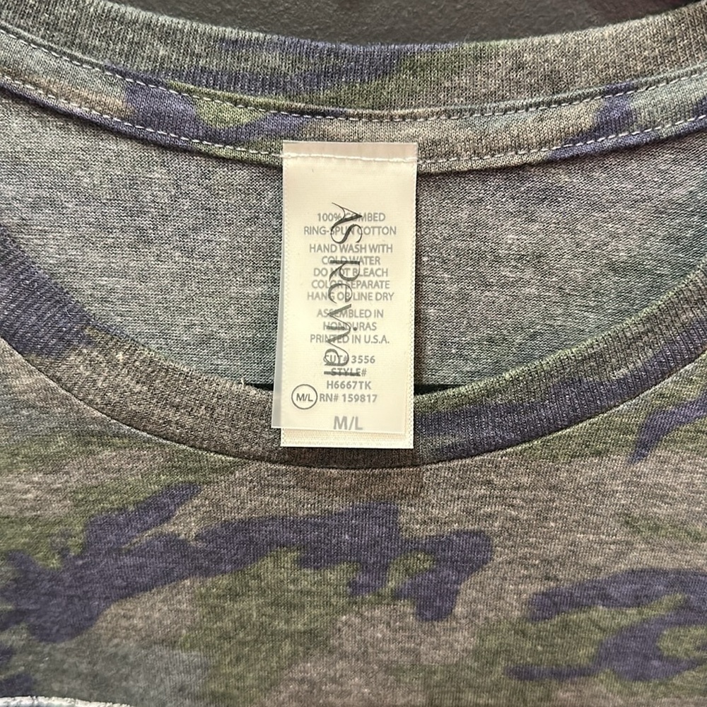 Altar’d State | 13 Oversized Graphic Tee | NWT - Picture 5 of 7